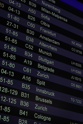 Fluggesellschaft muss über Fluggastrechte informieren